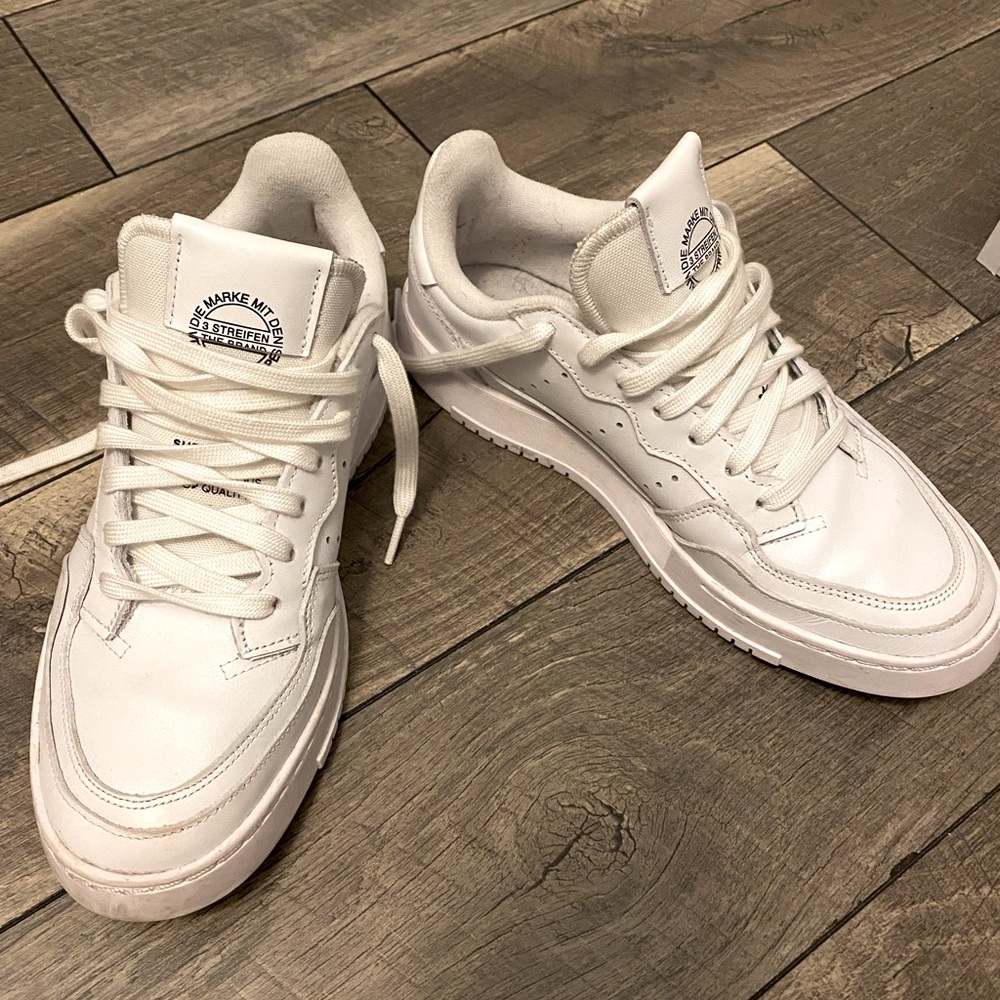 Adidas Supercourt Sneakers